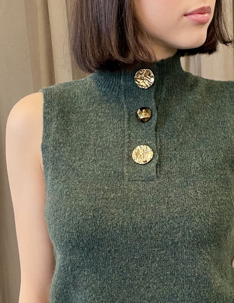 BA8A3083-1216-448E-86E7-0C36ADEB91FA_1_105_c